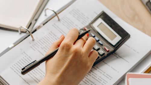 pexels-mikhail-nilov-8296966