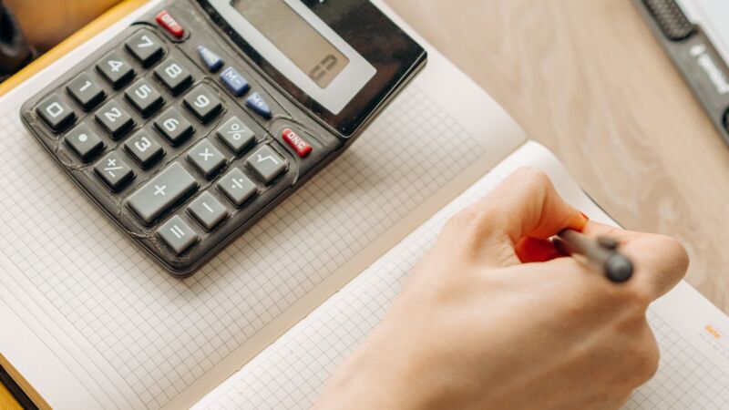 pexels-mikhail-nilov-8296969